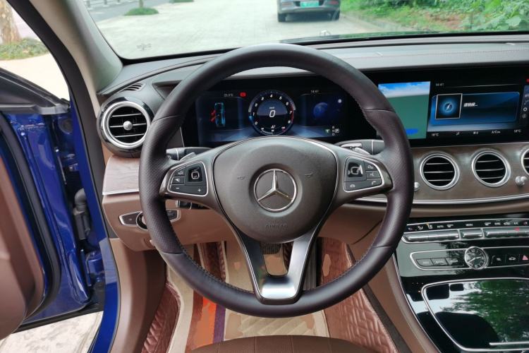Used Mercedes-Benz E-Class 2017 E 300 L Luxury Model Steering Wheel