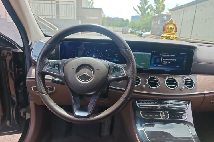 Used Mercedes-Benz E-Class 2017 E 300 L Luxury Model Steering Wheel