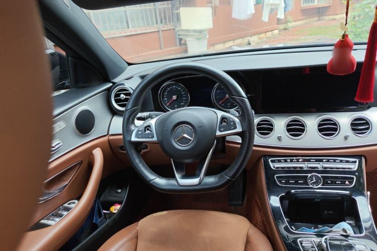 Used Mercedes-Benz E-Class 2017 E 300 Sport Edition Steering Wheel