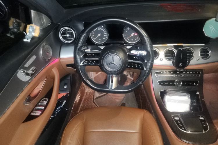 Used Mercedes-Benz E-Class 2017 E 300 Sport Edition Steering Wheel