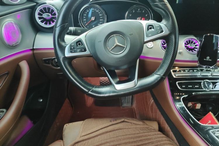 Used Mercedes-Benz E-Class 2017 E 200 Sport Steering Wheel