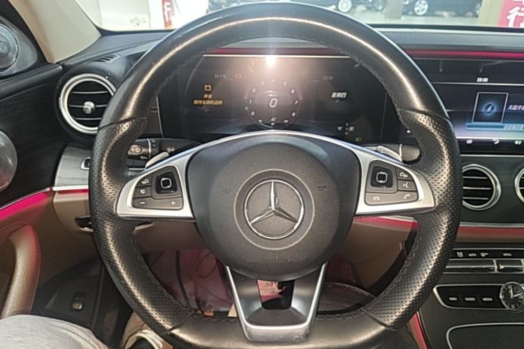 Used Mercedes-Benz E-Class 2017 E 320 L Sport 4MATIC Steering Wheel