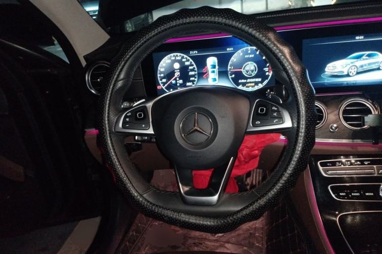 Used Mercedes-Benz E-Class 2017 E 200 L 4MATIC Steering Wheel