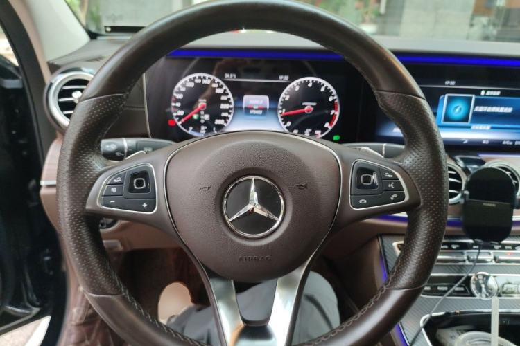 Used Mercedes-Benz E-Class 2017 E 300 L Luxury Model Steering Wheel