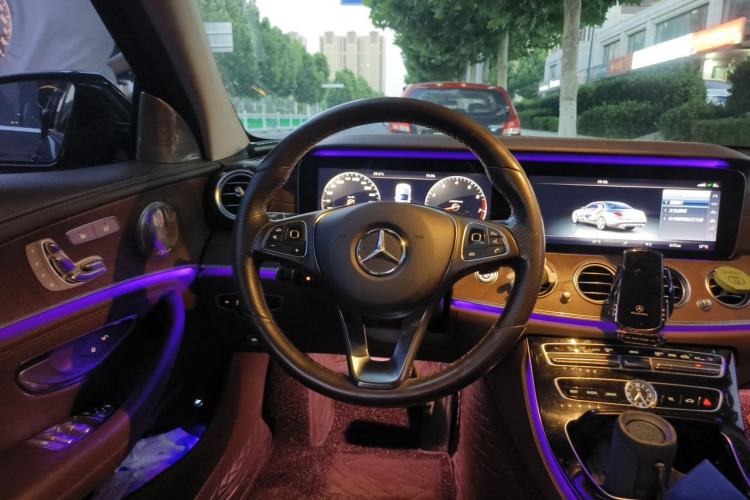 Used Mercedes-Benz E-Class 2017 E 300 L Luxury Model Steering Wheel