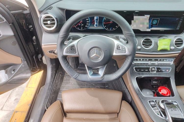 Used Mercedes-Benz E-Class 2017 E 200 L Sport 4MATIC Steering Wheel