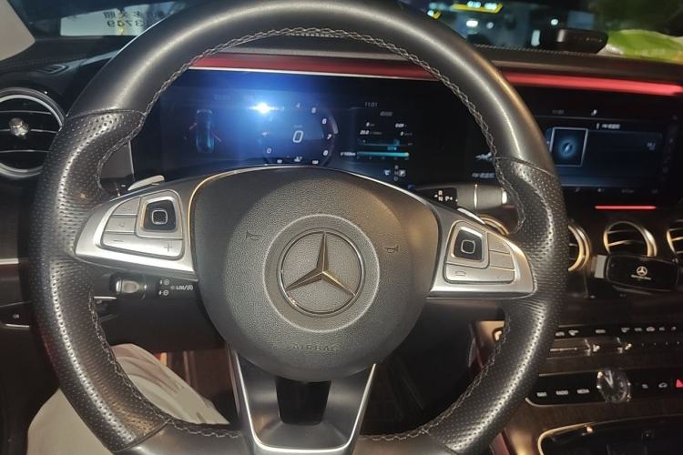 Used Mercedes-Benz E-Class 2017 E 200 Sport 4MATIC Steering Wheel