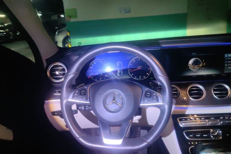 Used Mercedes-Benz E-Class 2017 E 320 L Sport 4MATIC Steering Wheel
