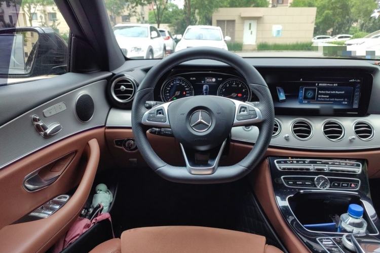 Used Mercedes-Benz E-Class 2017 Facelift E 200 Sport 4MATIC Steering Wheel