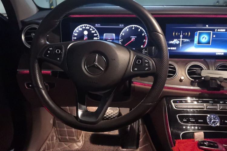 Used Mercedes-Benz E-Class 2017 E 300 L Luxury Model Steering Wheel