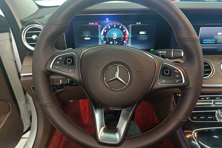 Used Mercedes-Benz E-Class 2017 E 300 L Luxury Model Steering Wheel