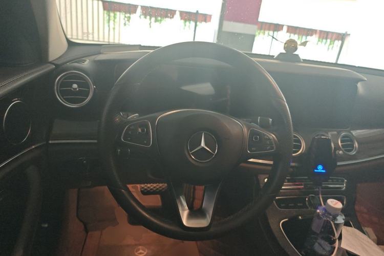 Used Mercedes-Benz E-Class 2017 E 300 L Luxury Model Steering Wheel