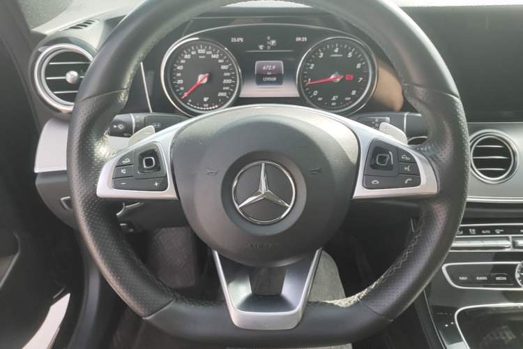 Used Mercedes-Benz E-Class 2017 Restyled E 300 Sport Edition Steering Wheel