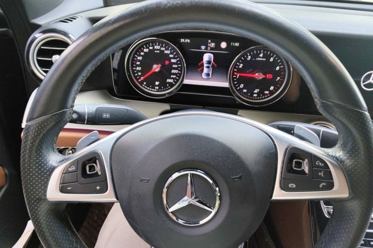 Used Mercedes-Benz E-Class 2017 E 200 Sport Steering Wheel