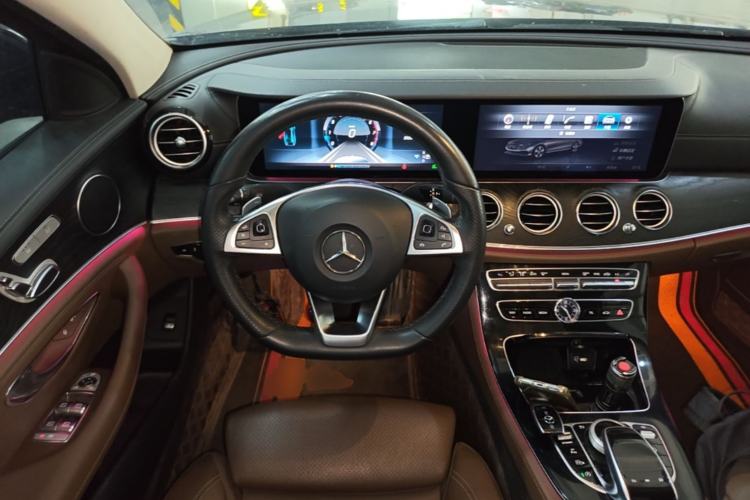 Used Mercedes-Benz E-Class 2017 E 200 L Sport 4MATIC Steering Wheel