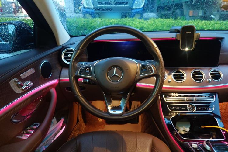 Used Mercedes-Benz E-Class 2017 E 300 L Luxury Model Steering Wheel