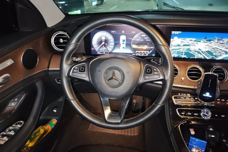 Used Mercedes-Benz E-Class 2017 E 300 L Luxury Model Steering Wheel
