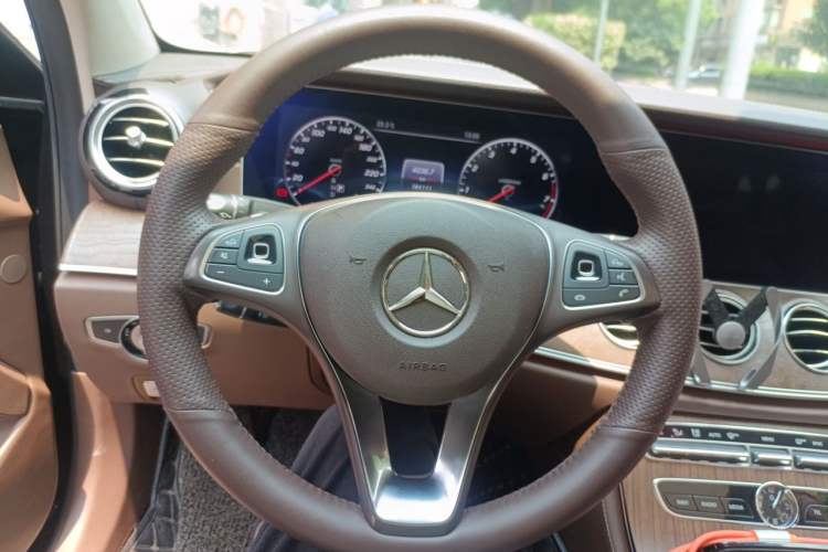 Used Mercedes-Benz E-Class 2017 E 300 L Luxury Model Steering Wheel
