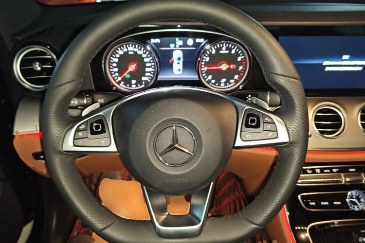 Used Mercedes-Benz E-Class 2017 E 200 Sport Steering Wheel