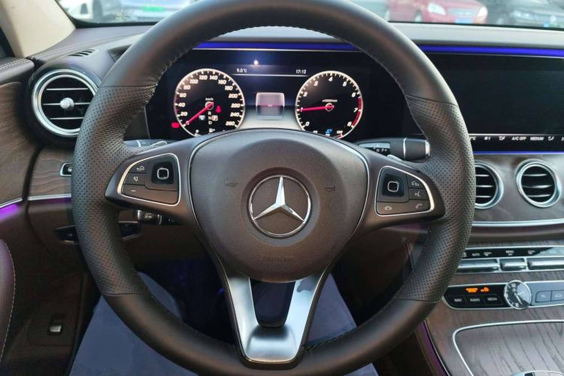 Used Mercedes-Benz E-Class 2017 E 320 L 4MATIC Steering Wheel