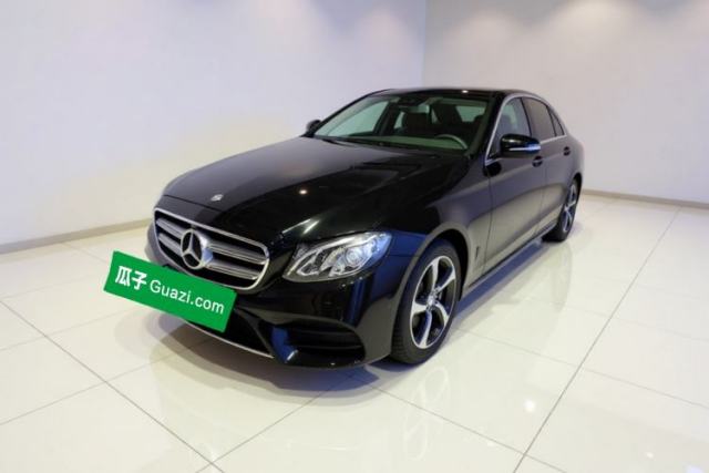 Ojetý Mercedes-Benz E-Class 2017 E 300 L Sport Luxury Edition