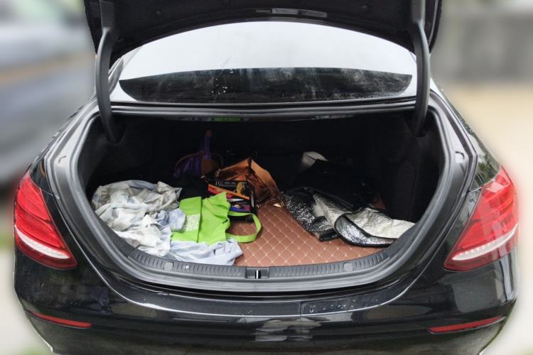 Used Mercedes-Benz E-Class 2017 E 320 L 4MATIC Trunk