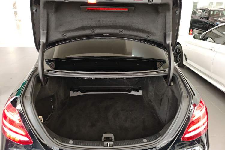 Used Mercedes-Benz E-Class 2017 E 300 L Luxury Model Trunk