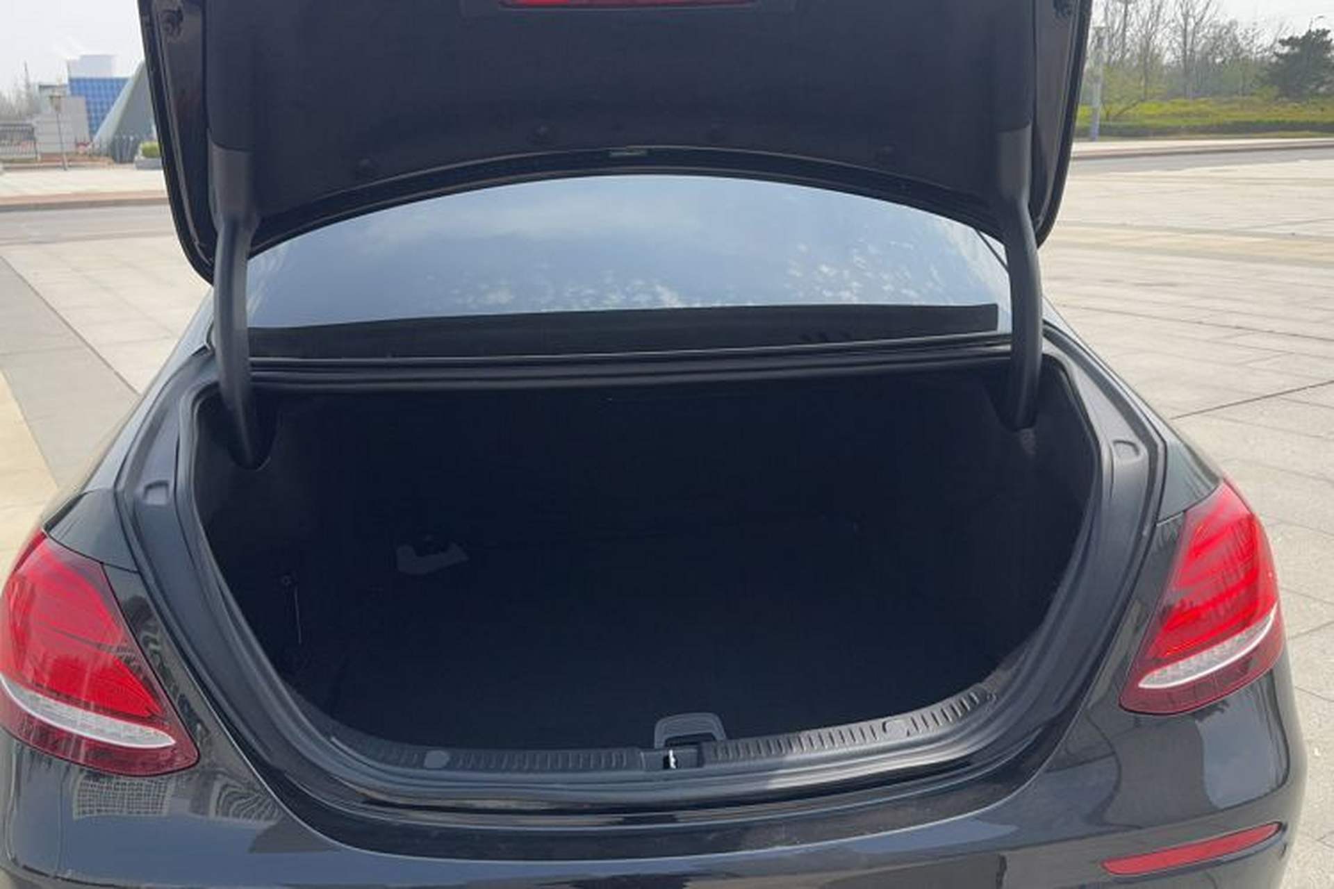 Used Mercedes-Benz E-Class 2017 E 200 L Sport 4MATIC Trunk