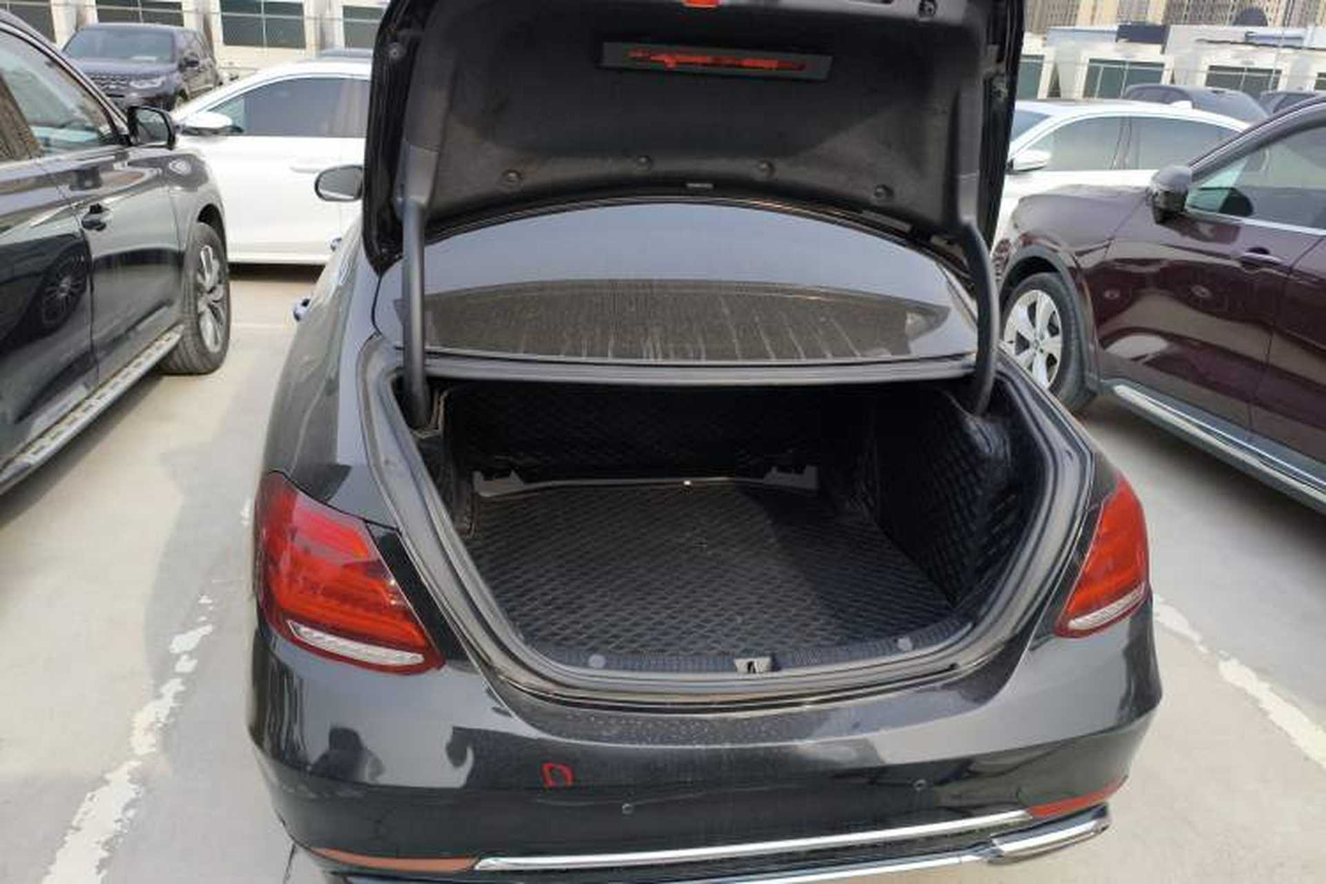 Used Mercedes-Benz E-Class 2017 E 200 L 4MATIC Trunk