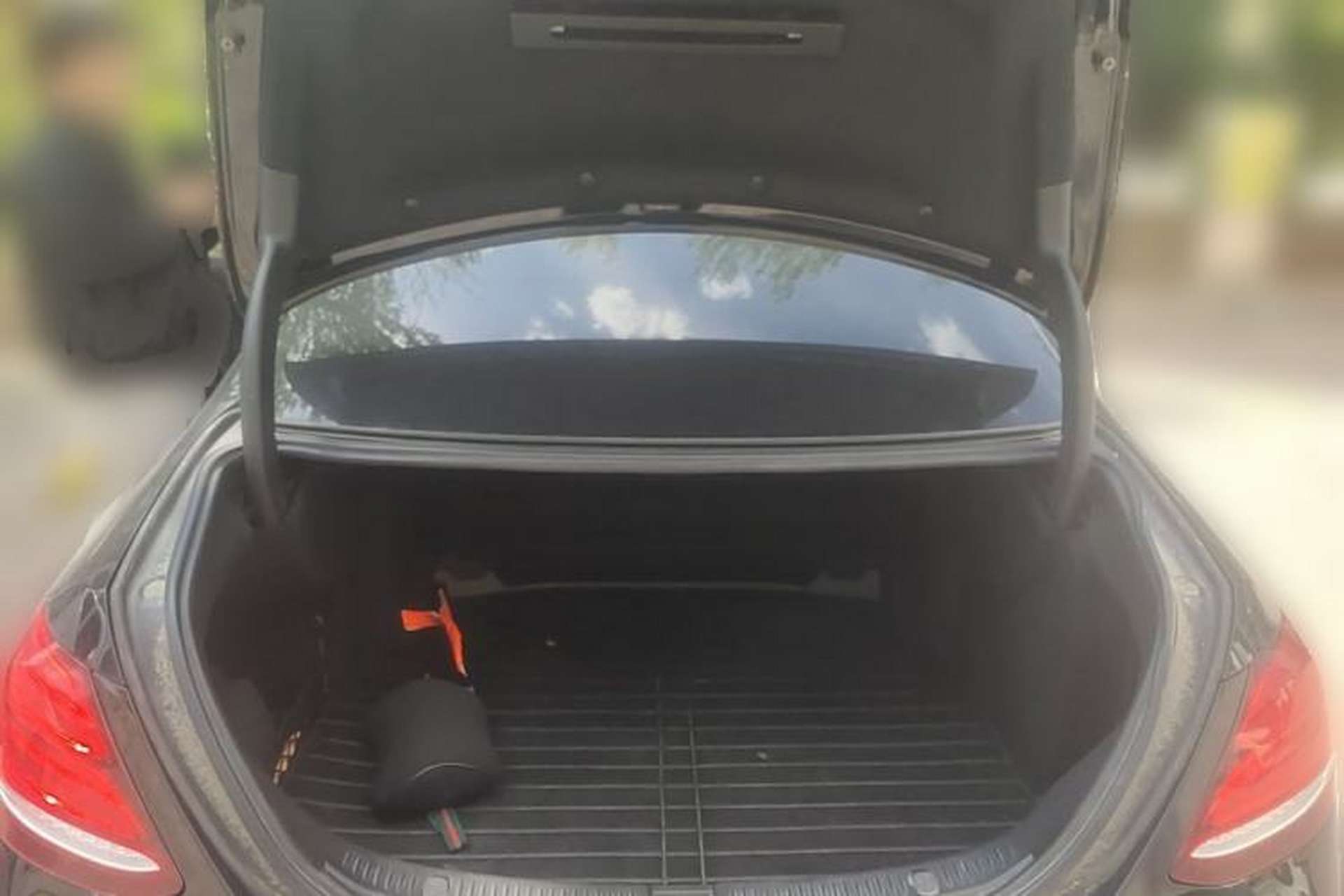 Used Mercedes-Benz E-Class 2017 E 300 L Sport Luxury Edition Trunk