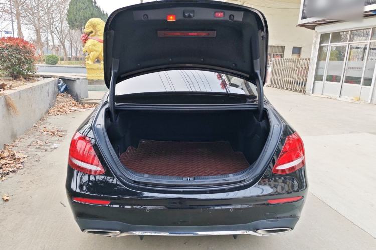 Used Mercedes-Benz E-Class 2017 E 300 L Sport Luxury Edition Trunk