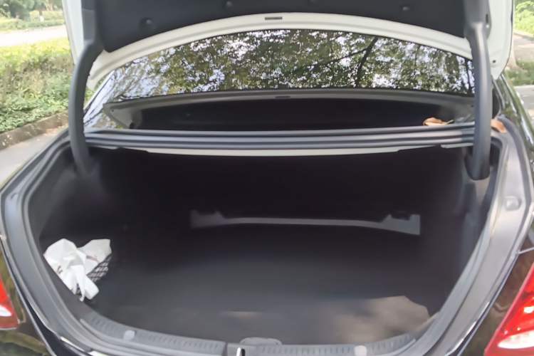 Used Mercedes-Benz E-Class 2017 E 300 L Luxury Model Trunk