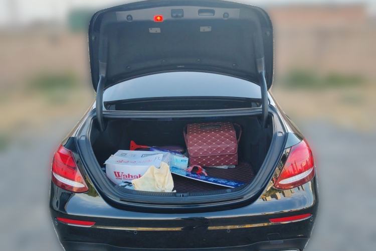Used Mercedes-Benz E-Class 2017 E 200 L Sport 4MATIC Trunk