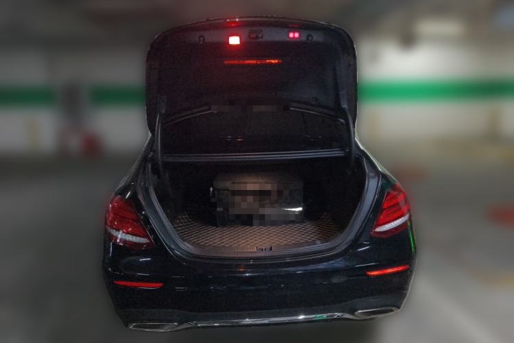 Used Mercedes-Benz E-Class 2017 E 300 L Sport Luxury Edition Trunk