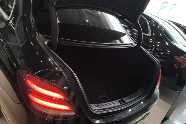 Used Mercedes-Benz E-Class 2017 E 300 L Luxury Model Trunk