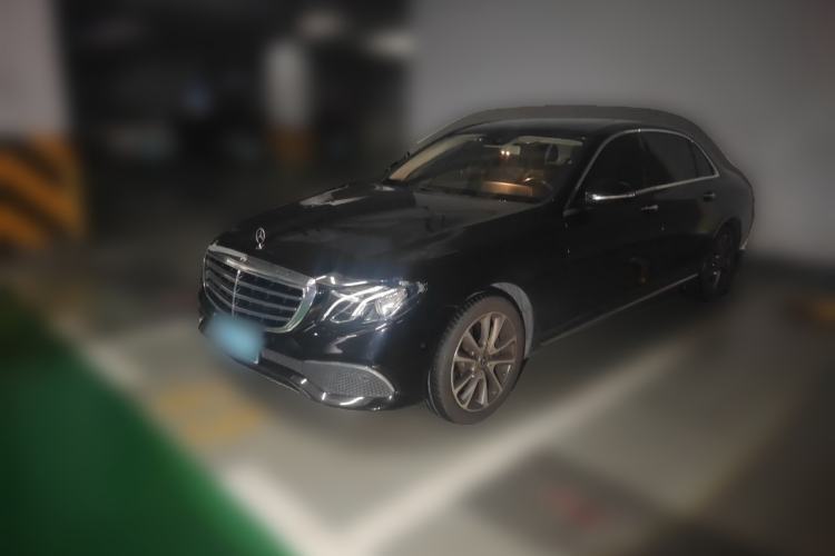 Used Mercedes-Benz E-Class 2017 E 300 L Sporty and Stylish Model Guazi used car, China used car export, Used car for sale, Used cars, Cheapest cars for sale