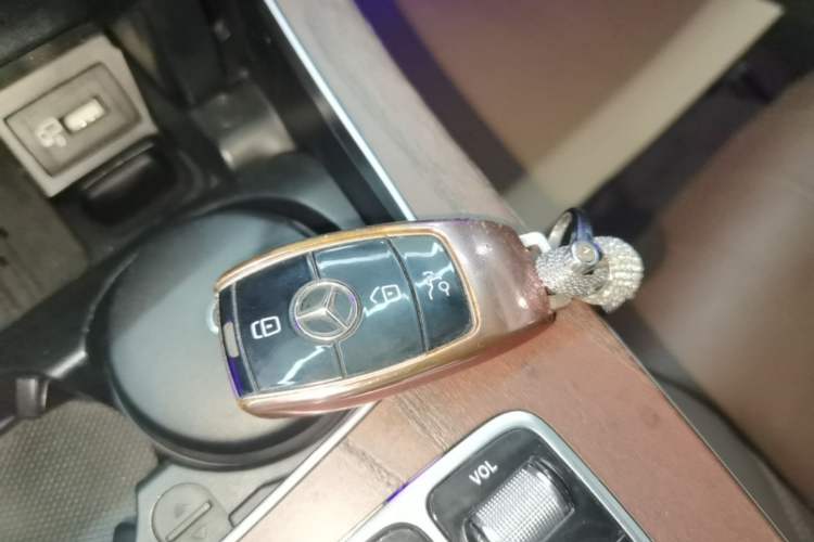 Used Mercedes-Benz E-Class 2017 E 300 L Luxury Model Vehicle Key