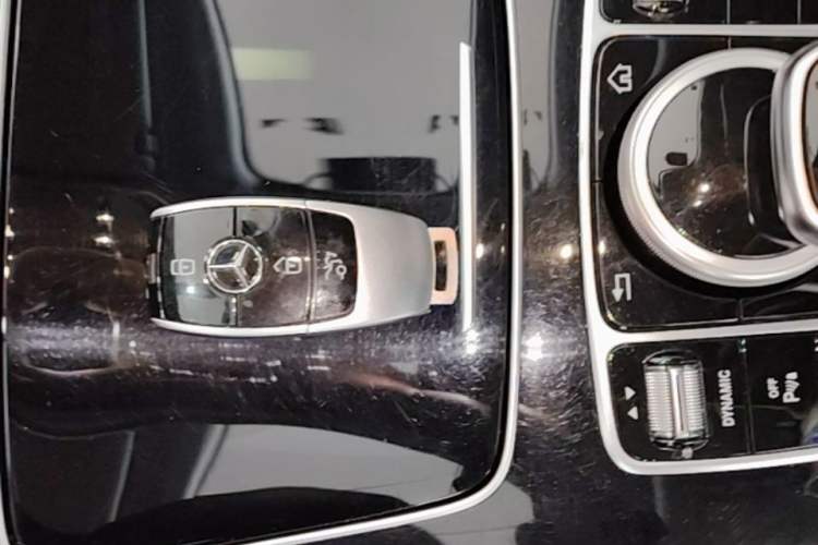 Used Mercedes-Benz E-Class 2017 E 300 L Sport Luxury Edition Vehicle Key