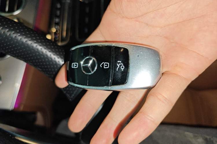 Used Mercedes-Benz E-Class 2017 E 200 Sport 4MATIC Vehicle Key