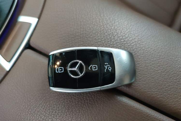Used Mercedes-Benz E-Class 2017 E 300 L Luxury Model Vehicle Key