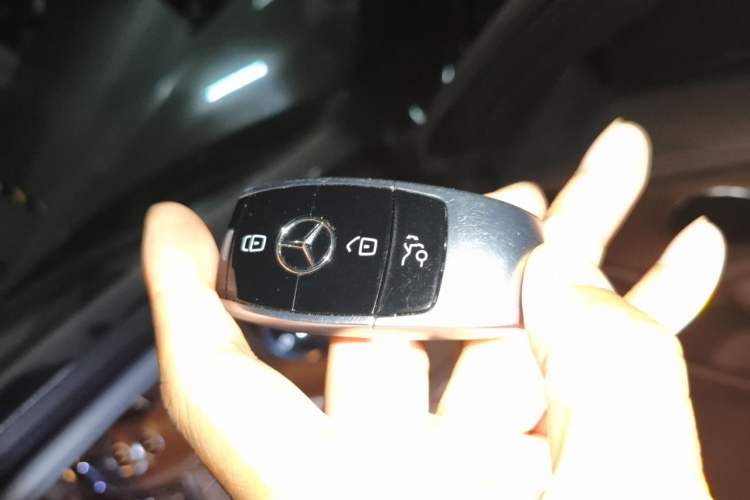 Used Mercedes-Benz E-Class 2017 E 300 L Luxury Model Vehicle Key