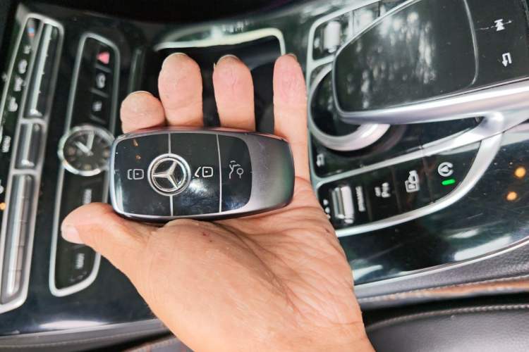 Used Mercedes-Benz E-Class 2017 E 300 L Luxury Model Vehicle Key