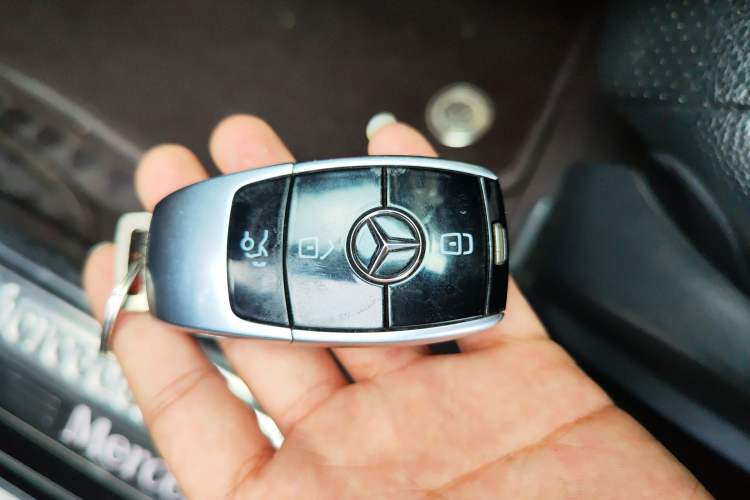 Used Mercedes-Benz E-Class 2017 E 300 L Luxury Model Vehicle Key