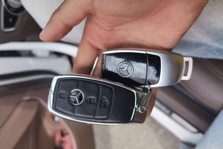 Used Mercedes-Benz E-Class 2017 E 300 L Luxury Model Vehicle Key
