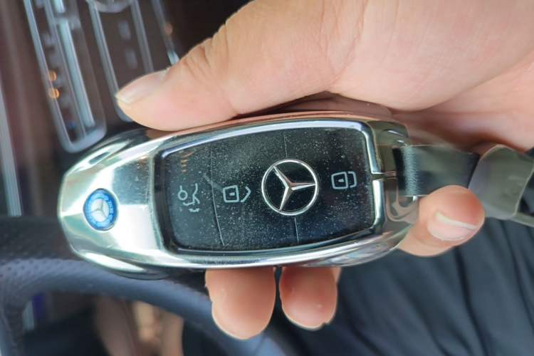 Used Mercedes-Benz E-Class 2017 E 300 L Sport Luxury Edition Vehicle Key