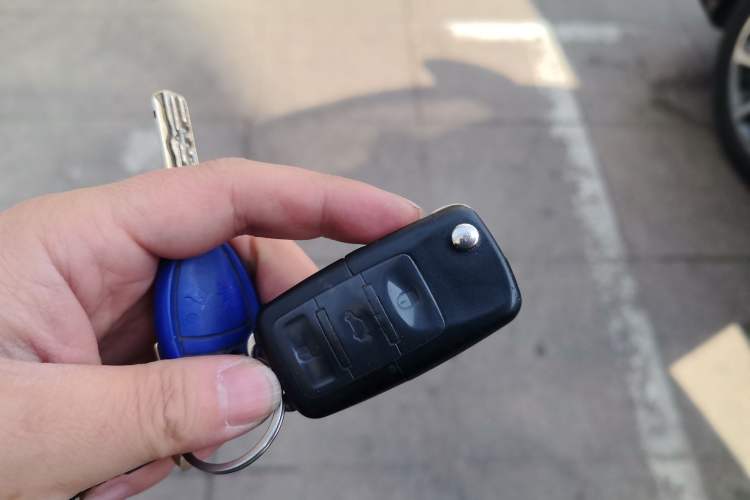 Used Mercedes-Benz E-Class 2017 E 300 L Luxury Model Vehicle Key
