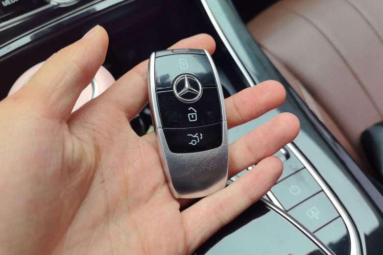 Used Mercedes-Benz E-Class 2017 E 300 L Luxury Model Vehicle Key