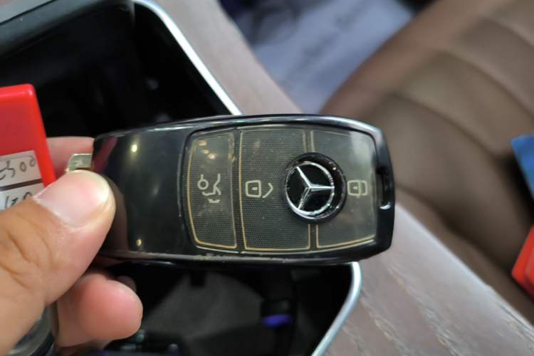Used Mercedes-Benz E-Class 2017 E 300 L Luxury Model Vehicle Key