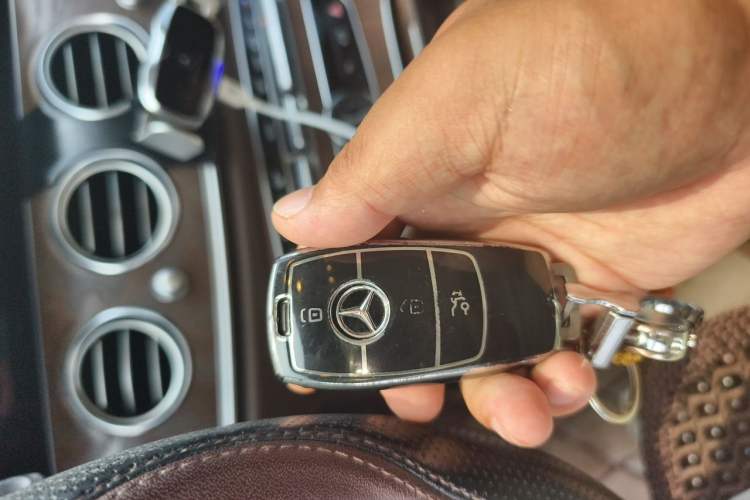 Used Mercedes-Benz E-Class 2017 E 300 L Luxury Model Vehicle Key