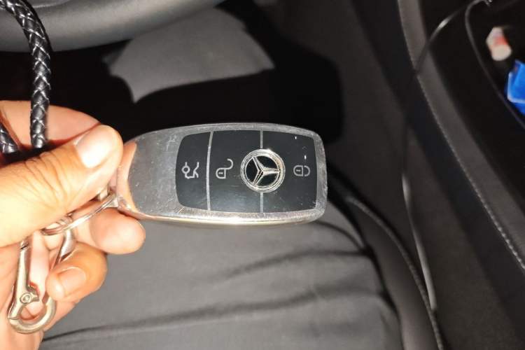 Used Mercedes-Benz E-Class 2017 E 300 L Luxury Model Vehicle Key